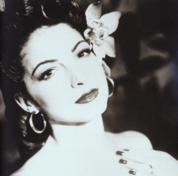 Gloria Estefan - The Essential Gloria Estefan