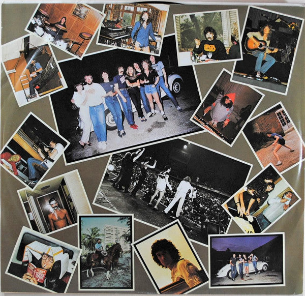 Saga (3) - Worlds Apart